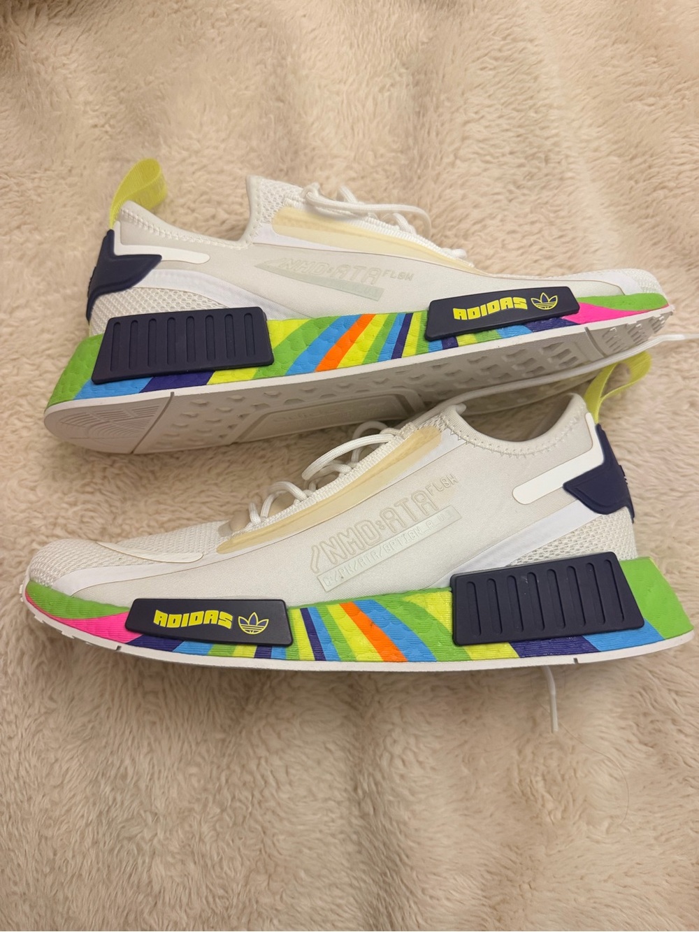 Adidas Men’s 8.5 Sneakers with Rainbow Accent